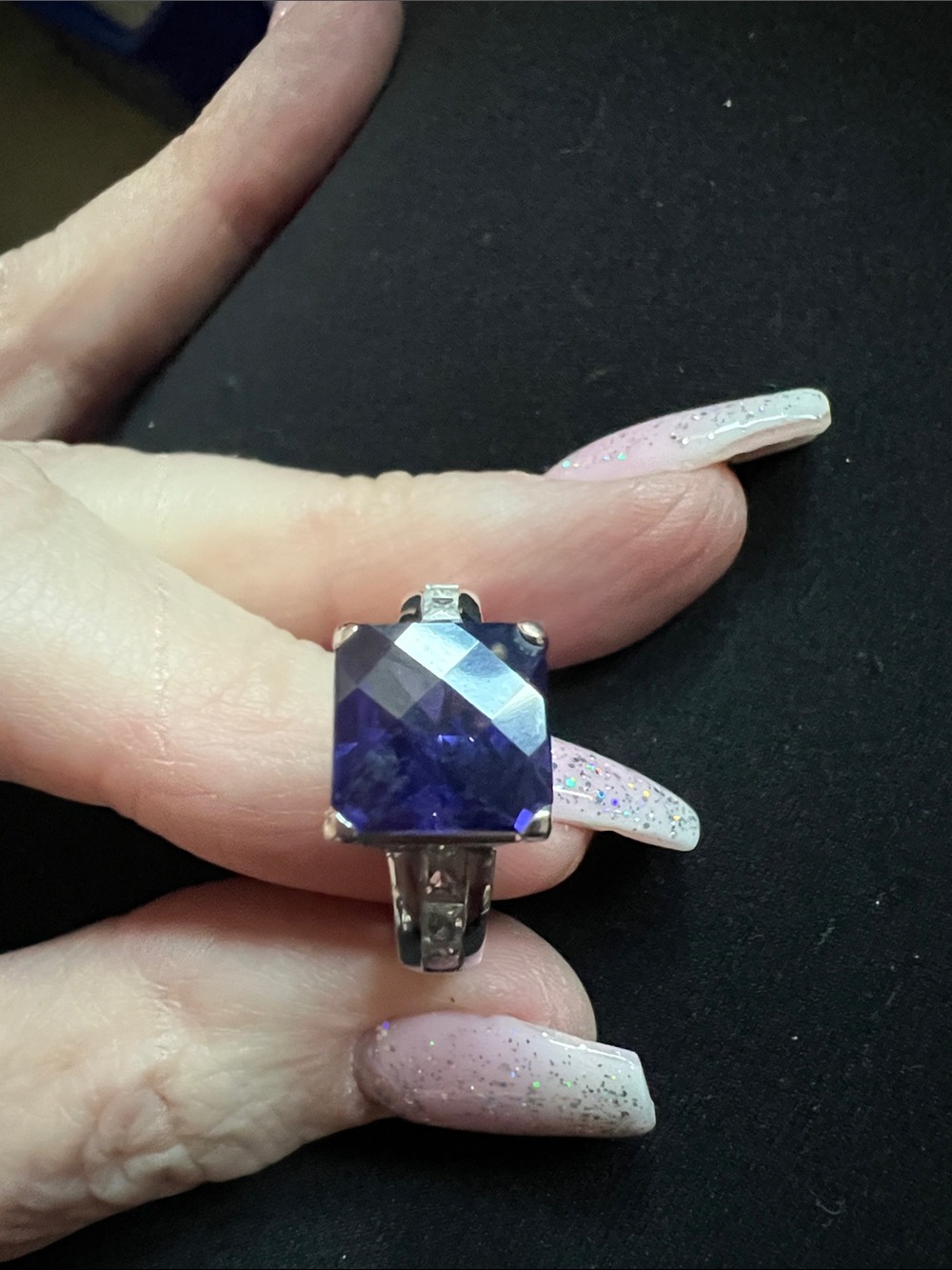 Elegant Purple Square-Cut Statement Ring - Silver Tone